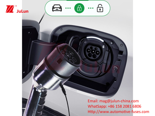 新しいエネルギー充電銃 欧州標準充電銃 2型EV充電器 7KW 携帯機内充電台
