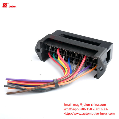 Eu UL 標準 ANS 自動車部品 電子回路保護端末 電流 32V30A-500A フューズボックス