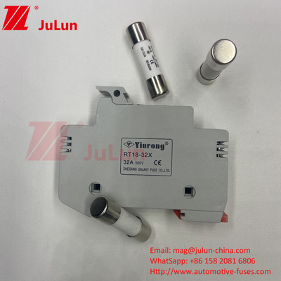 PV-30 CE TUV 10*38mm Dc 6A 8A 10A 12A 15A 20A 25A 32A PV ソーラー Dc 1000V フィューズとフィューズホルダーボックス