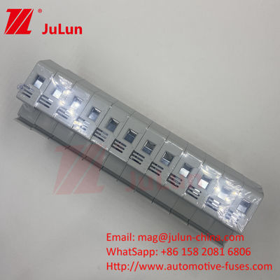 32A 10*38mm 15A 690VDC 1000VDC パネルマウント ソーラー PV フィューズ 頑丈なPV ストリング保護