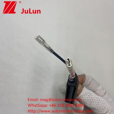 フューズ16 AWG 12 AGW フューズ 30 AMP 50A ATCブレードフューズを持つフューズ