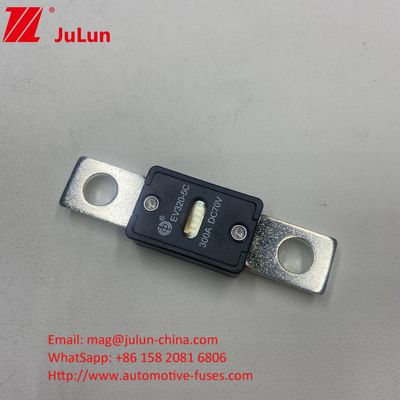 EV320-5C 150A 70VDC SINOFUSE 自動車ファイューズ 推奨された緊密なトルク 11-13N·m 耐久性のある電気特性を持つM8の設置のために