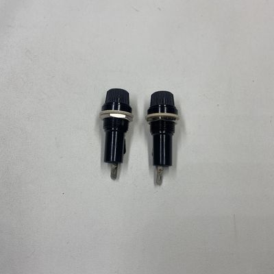 パネルに装着されたシリコンホルダー 6x30mm 向けに設計されたシリコン素材