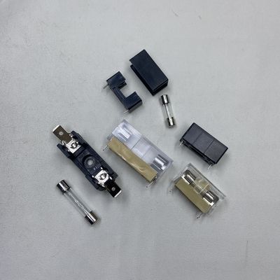 5*20mm 6*30mm PCBボードのセラミックに設計されたPCBシューズホルダー