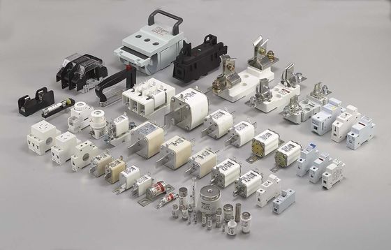 RS15 GG32A 500VDC 100KA セラミック自動車ファイューズ 10*38mmホルダー IEV60269