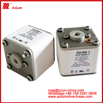 RS306-1 S1P-630A-T AC700 ((UL) Ar AC690V ((IEC) 200KV スクエアキャレミック・フューズ EVまたはHEV電気自動車の牽引