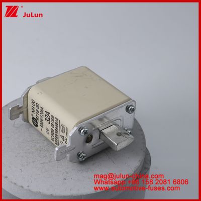NH00 RT16-00 16A 500V 120KA セラミックアンル フィューズ 自動車 ボルト スッド マウント EV / HEV 用
