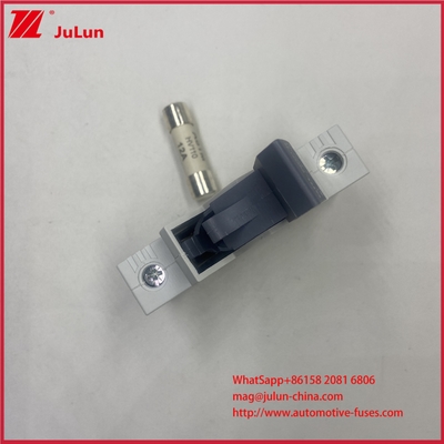 太陽光ファイューズホルダー 10*38mm 32A 1000VDC