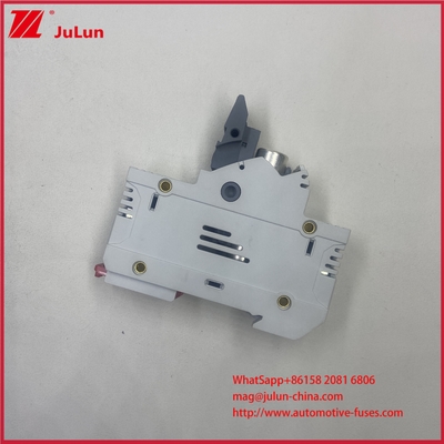 14*51mm gPV 1000VDC 50A FUSE 耐久型PV光伏ファイューズホルダー ソーラーアプリケーションとパネルの断片