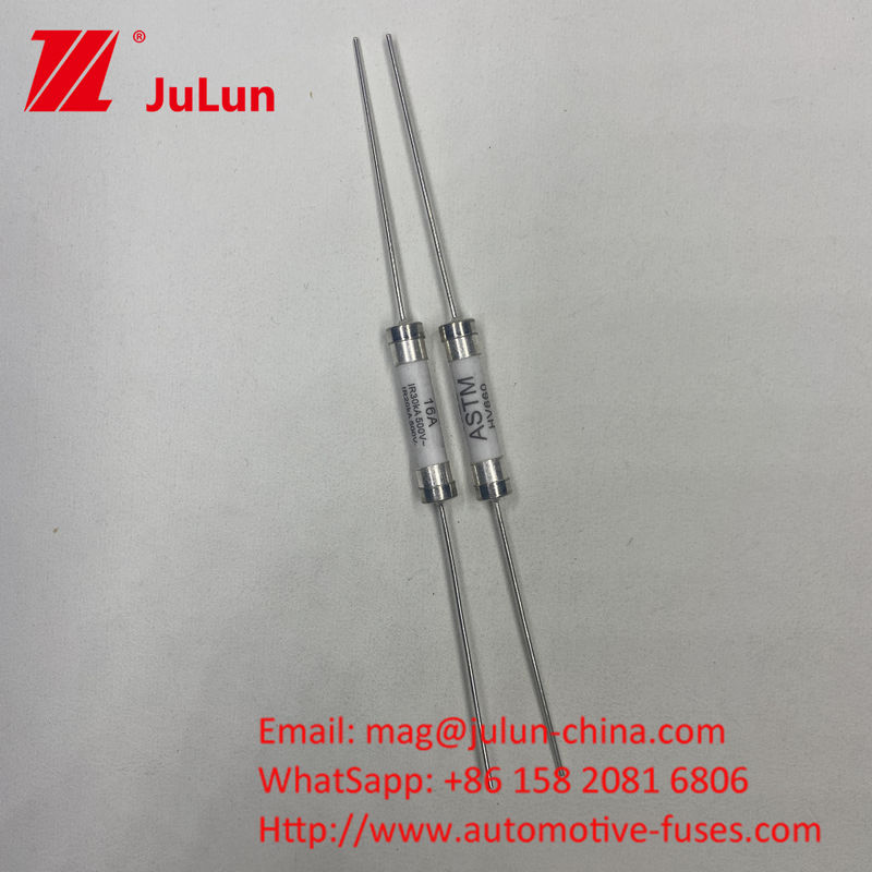 HV660 ASTM 16A 500VDC 30KA セラミック・オートモーティブ・フューズ 軸性鉛マウント方法 6*32mm