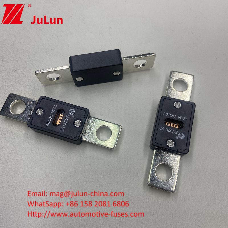 51mm 穴距離 自動車 EV320*-5X 225A 70VDC フュージューズ 68*19*10mm 6KA 性能車両の断片能力