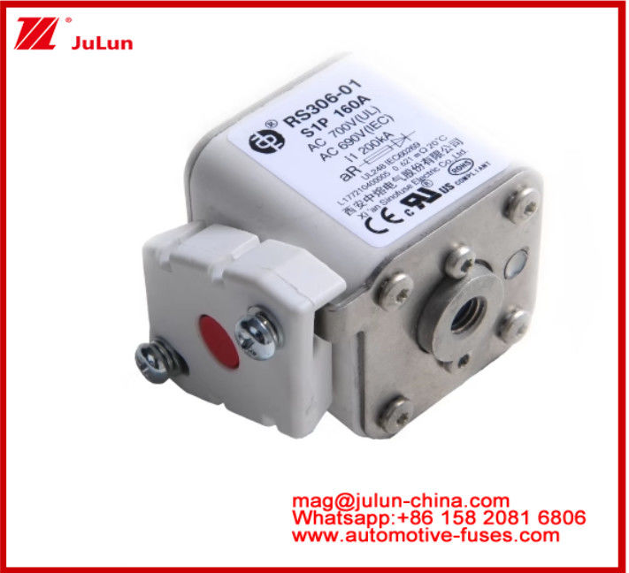 RS306-01-S1P160A AC700 ((UL) AR AC690V ((IEC) 200KV スクエア セラミック フューズ EV または HEV スターッドマウント 小サイズ 高定位電流 ショート・サーキット 防断容量