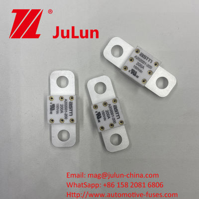 ASTM A202001-100A 150VDC 小型セラミック自動車ファイューズ M8 高電流定位短回路保護用 緊密なトルク11-13N·m推奨